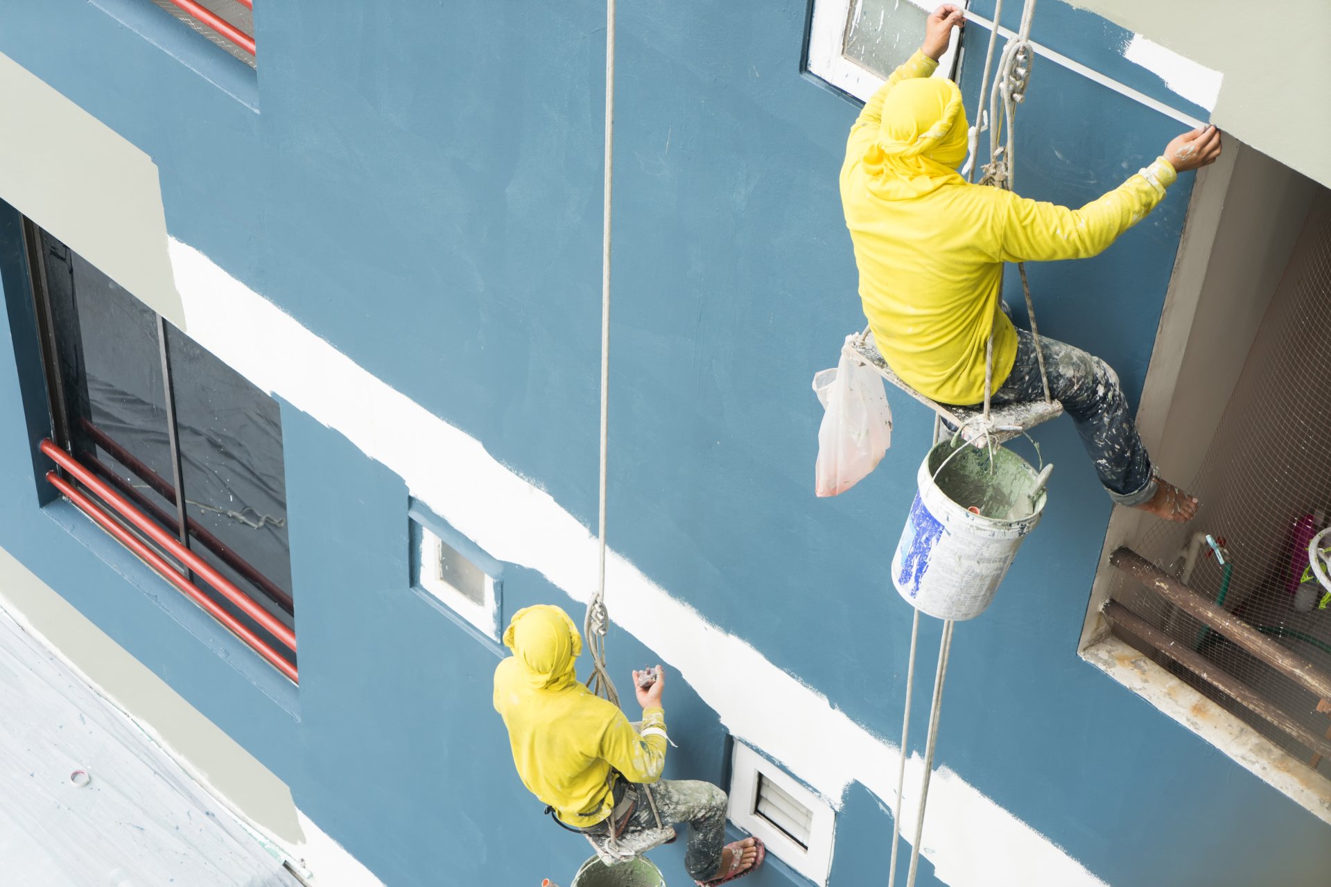 painting building